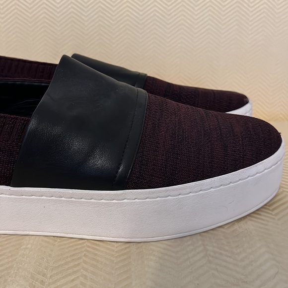 NWOT Vince shoes - Picture 4 of 9